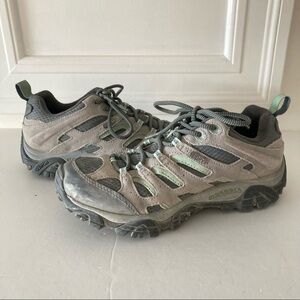 Merrell Drizzle/Mint Leather Suede Low Top Hiking Shoes Sz 9